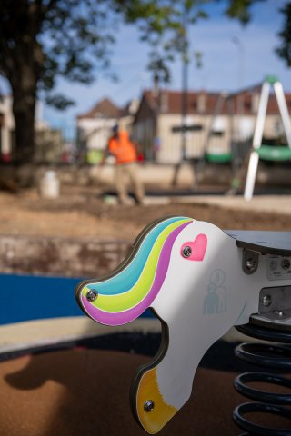 2025-08-25_espace jeu enfant - complexe j. marinelli_2470_dsc02056